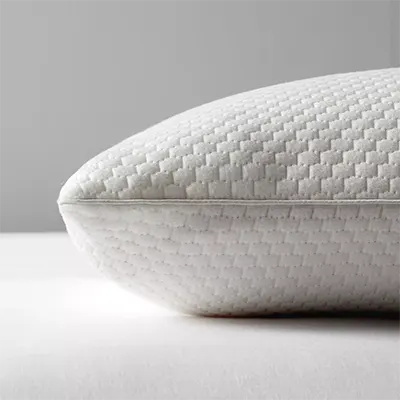 Image du produit John Lewis & Partners Specialist Synthetic Cluster Memory Foam Standard Support Pillow (Oreiller de soutien standard en mousse à mémoire de forme synthétique)