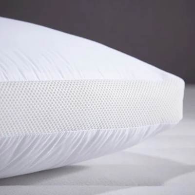 une image de produit de l'oreiller silentnight avec noyau en latex