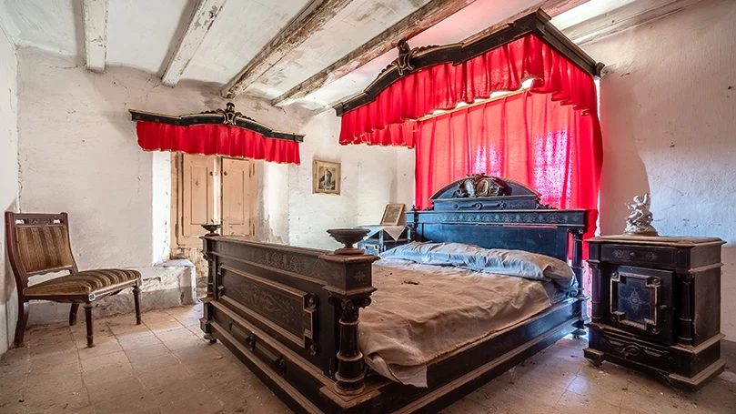 Une image de la chambre à coucher de la Rome antique.