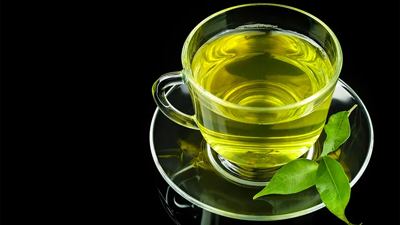 Image d'une tasse de thé vert.