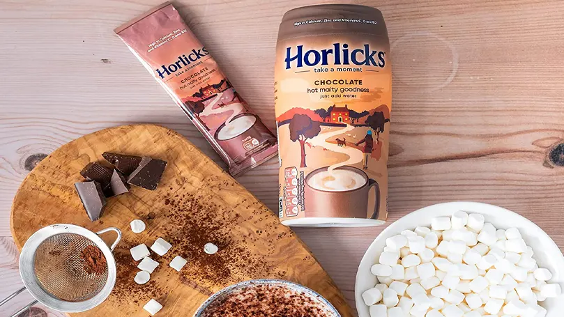 Horlicks sur la table avec du chocolat.