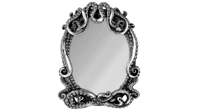 Une image de Alchemy Gothic Kraken Mirror.