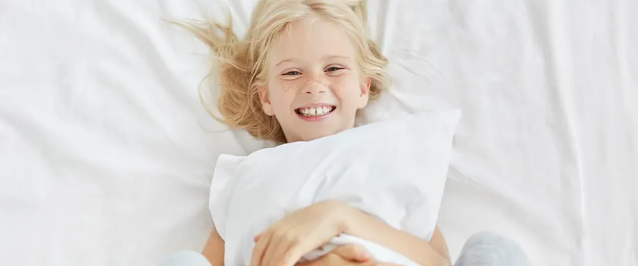 Image en vedette pour Tailles d'oreiller pour enfants - Quelle est la taille dont votre enfant a besoin ?