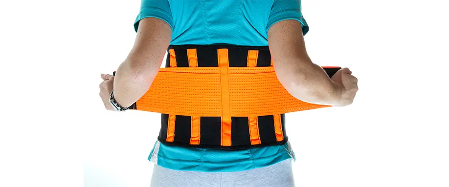 Image en vedette pour Une ceinture de soutien dorsal peut-elle aider à soulager le mal de dos ?